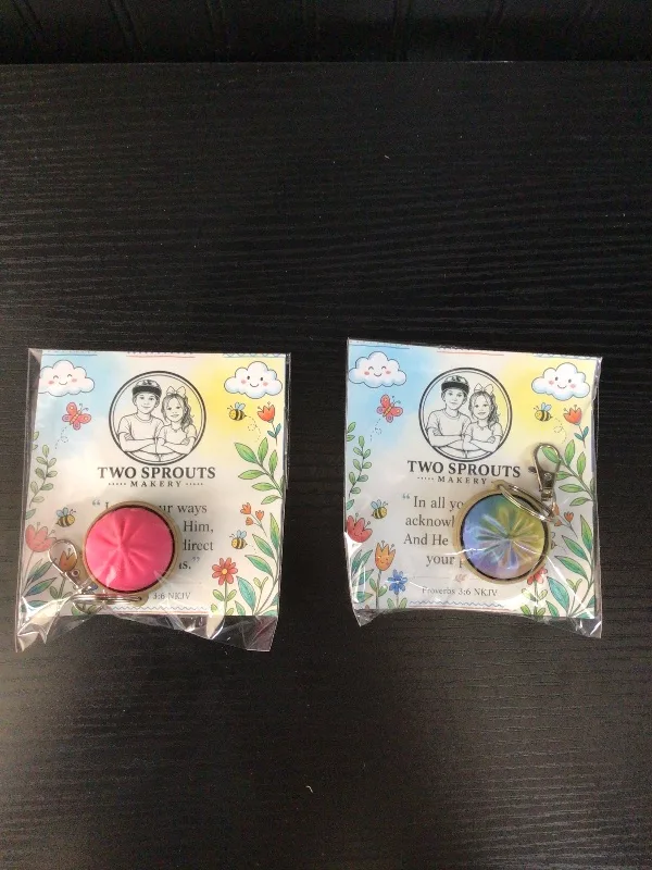 Dumpling Clicker Keychain