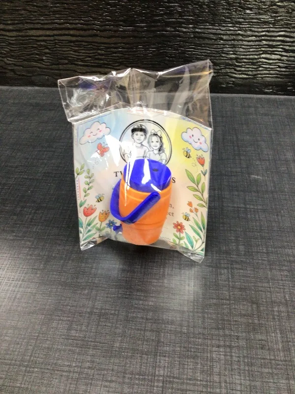 Mini Cooler Keychain